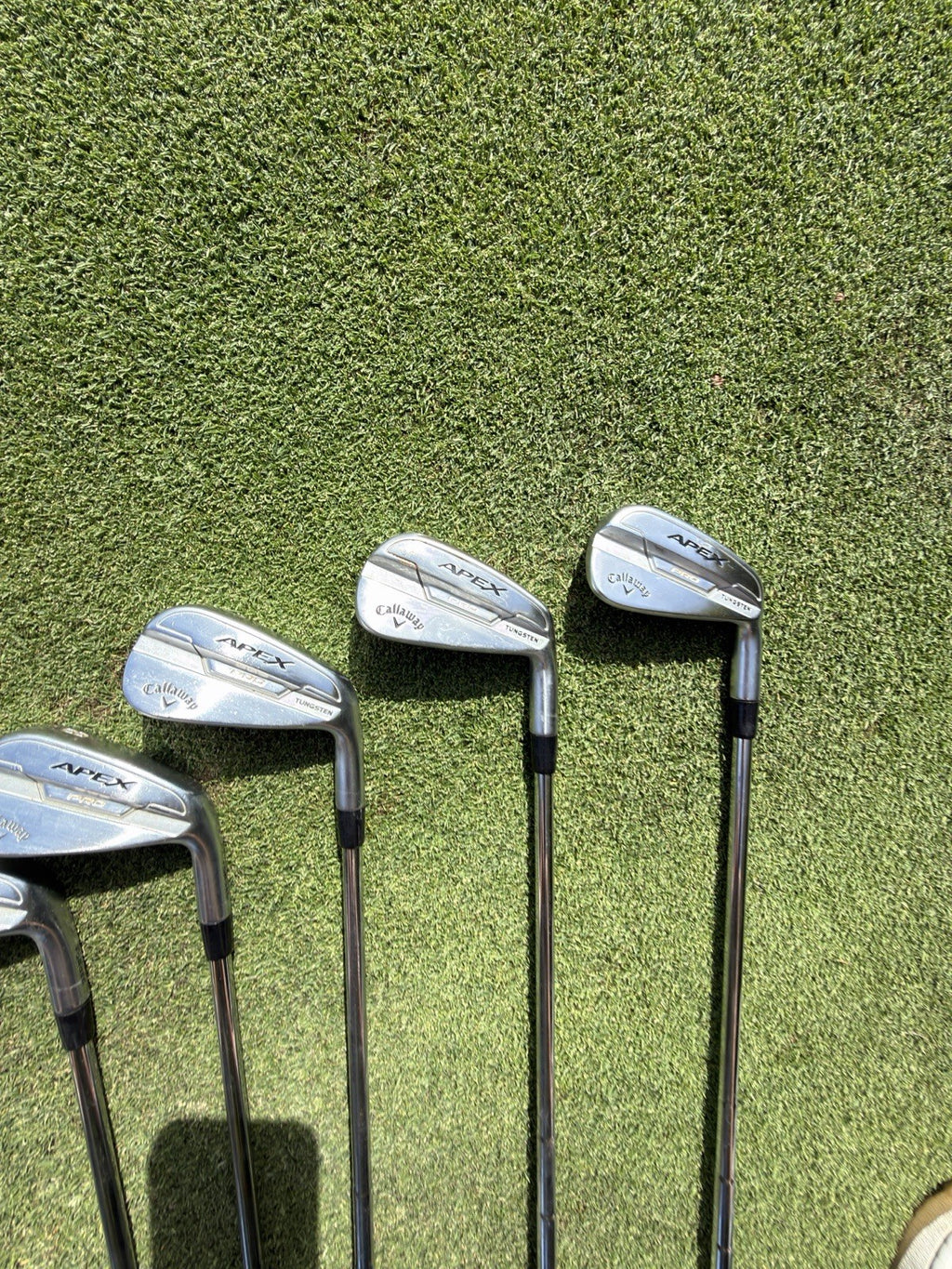 Callaway Apex Pro 21 Irons / 5-pw / Stiff Flex Elevate 115 ETs Vss Pro
