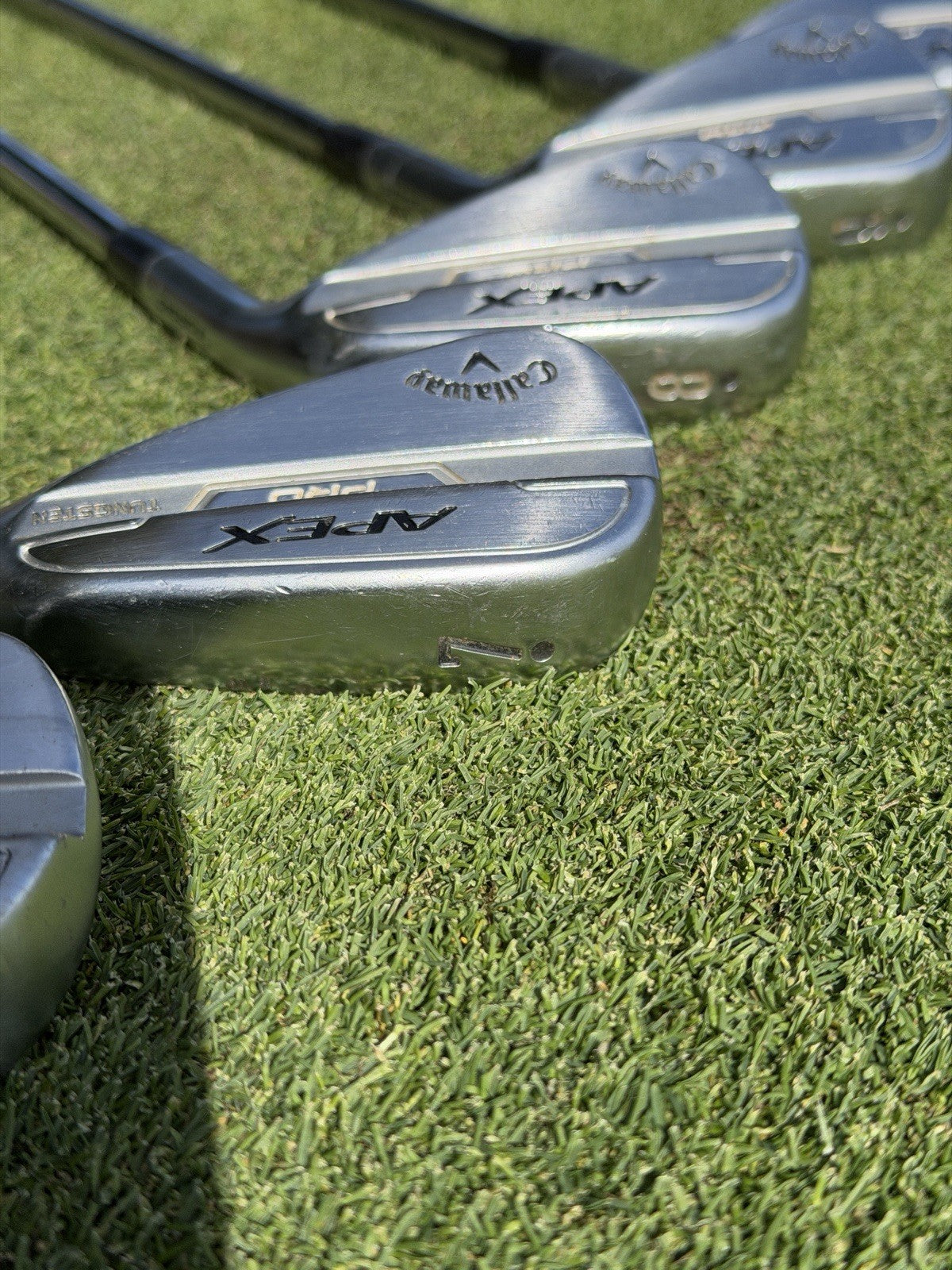 Callaway Apex Pro 21 Irons / 5-pw / Stiff Flex Elevate 115 ETs Vss Pro