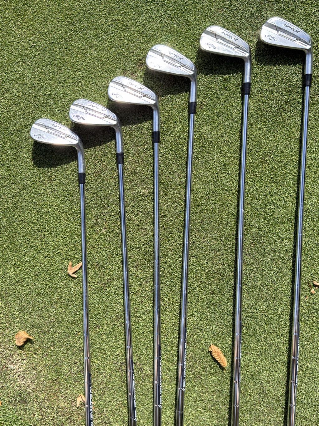 Callaway Apex Pro 21 Irons / 5-pw / Stiff Flex Elevate 115 ETs Vss Pro
