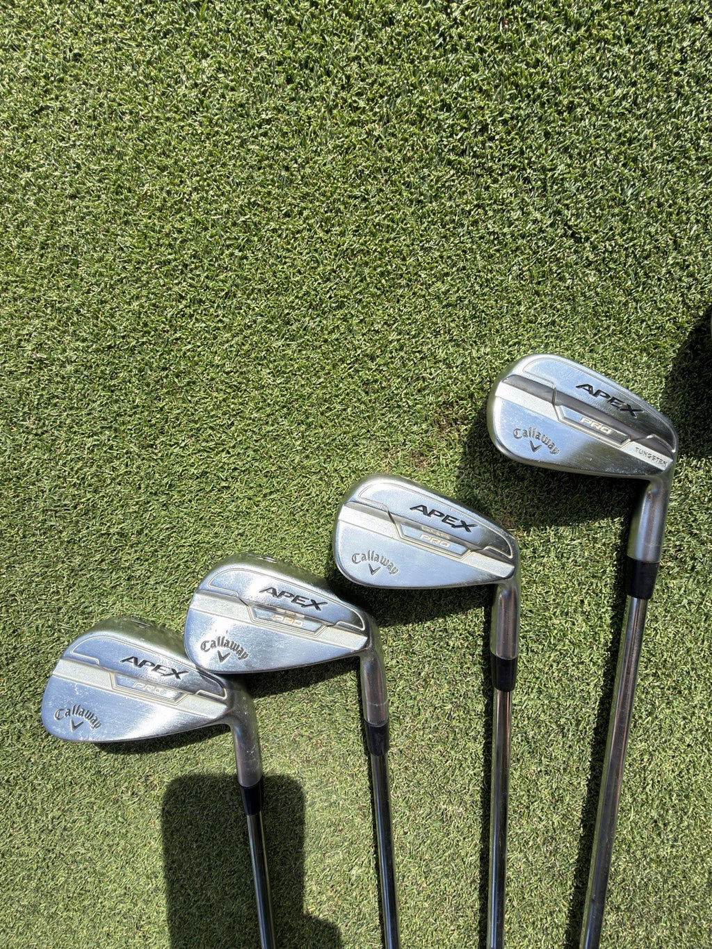 Callaway Apex Pro 21 Irons / 5-pw / Stiff Flex Elevate 115 ETs Vss Pro
