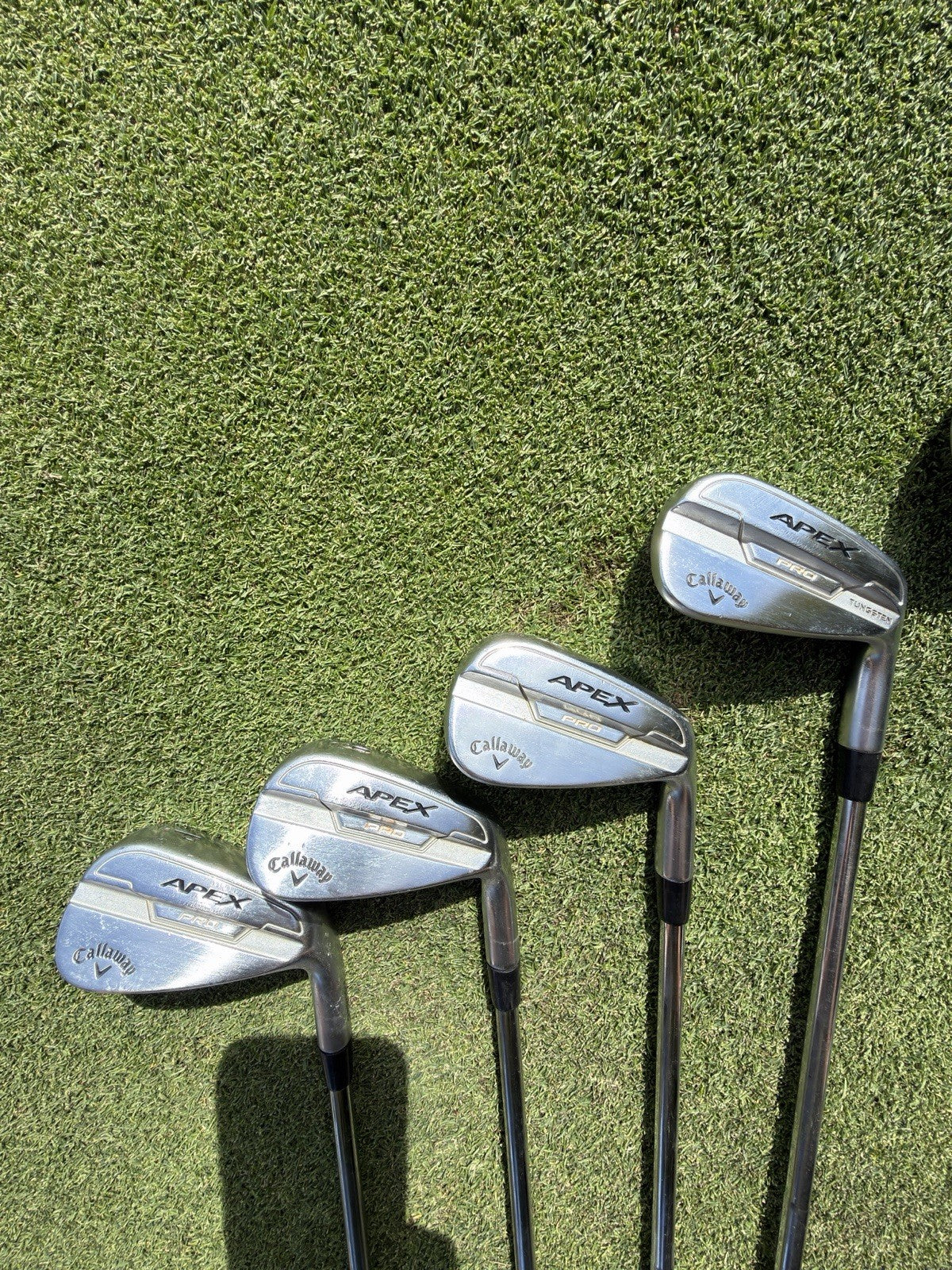 Callaway Apex Pro 21 Irons / 5-pw / Stiff Flex Elevate 115 ETs Vss Pro
